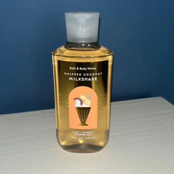Bath & Body Works | Bath & Body | Bath Body Works Whipped Coconut Milkshake  Body Wash